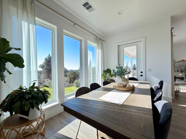 11260 Scofield Way, Auburn, CA 95603