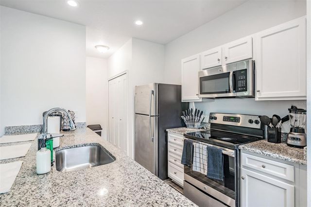 2604 N HIGHLAND AVENUE A, Tampa, FL 33602