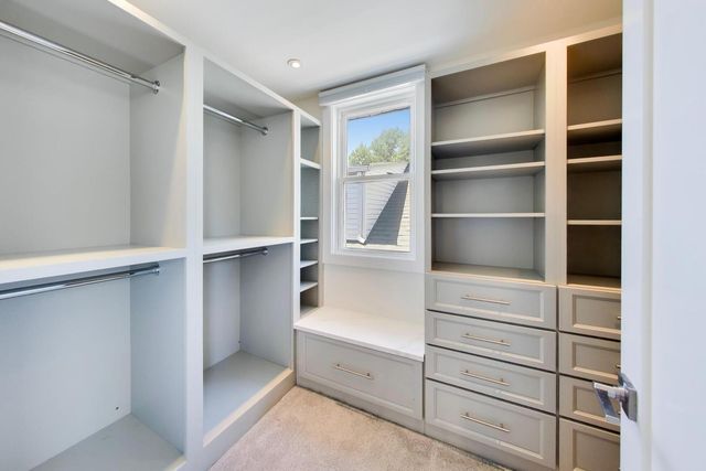5241 W Dakin Street, Chicago, IL 60641
