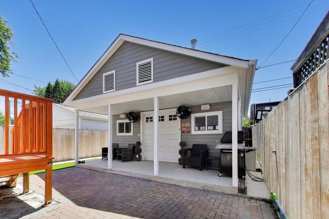 5241 W Dakin Street, Chicago, IL 60641