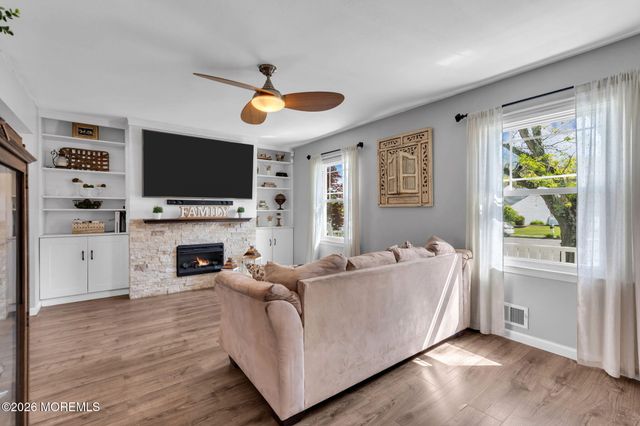 1058 Torremolinos Court, Toms River, NJ 08753