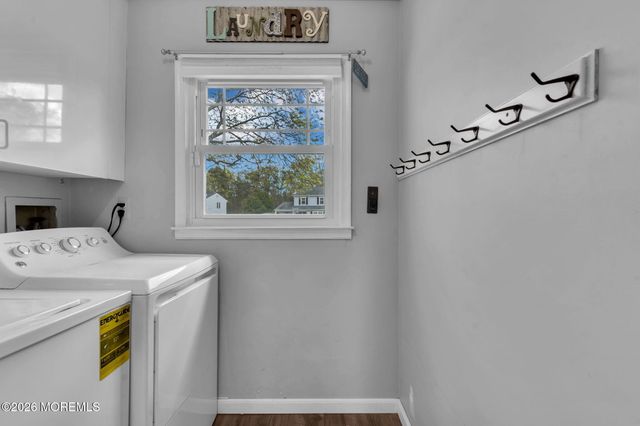1058 Torremolinos Court, Toms River, NJ 08753