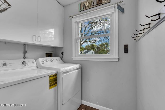 1058 Torremolinos Court, Toms River, NJ 08753