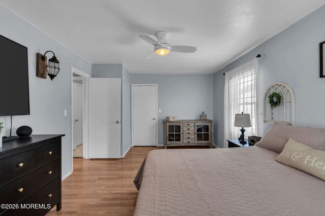 1058 Torremolinos Court, Toms River, NJ 08753