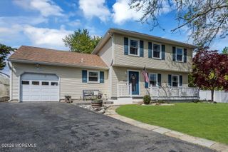 1058 Torremolinos Court, Toms River, NJ 08753