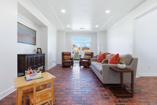 5006 Colonial Court, Benton, AR 72105