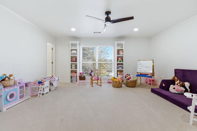 5006 Colonial Court, Benton, AR 72105