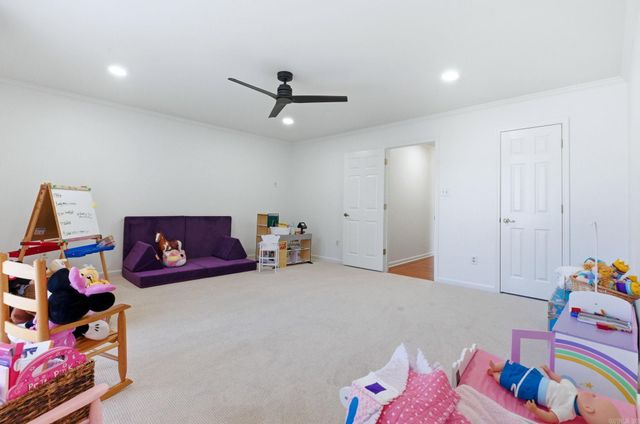 5006 Colonial Court, Benton, AR 72105