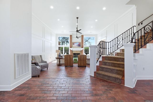 5006 Colonial Court, Benton, AR 72105