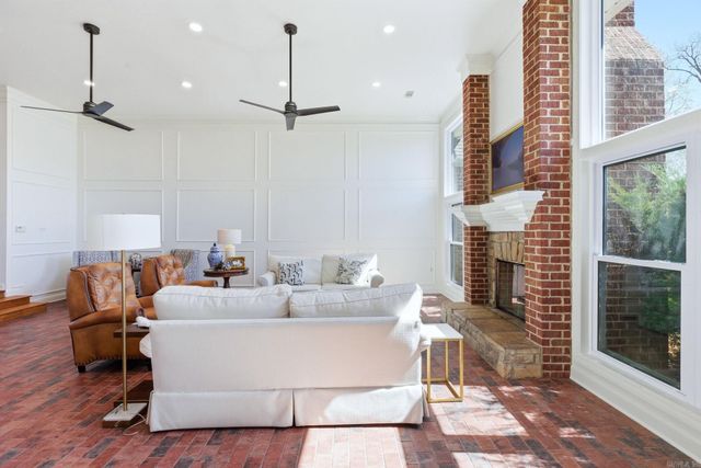 5006 Colonial Court, Benton, AR 72105