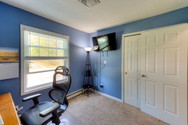 1-A Knapp Ave, Worcester, MA 01605