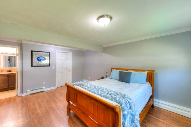 1-A Knapp Ave, Worcester, MA 01605