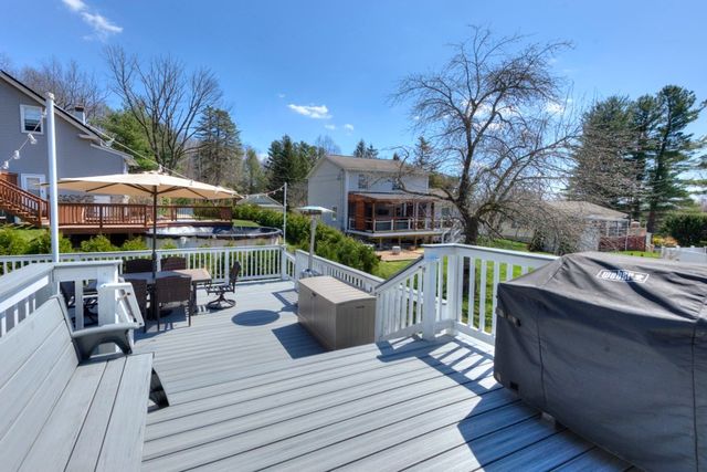 1-A Knapp Ave, Worcester, MA 01605