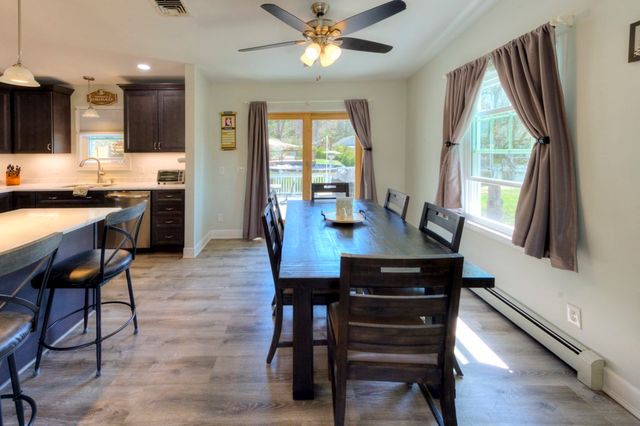 1-A Knapp Ave, Worcester, MA 01605