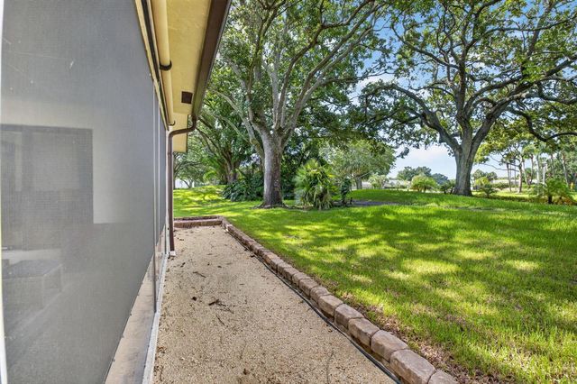 18117 102nd Way S, Boca Raton, FL 33498