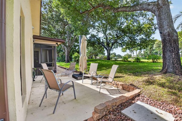 18117 102nd Way S, Boca Raton, FL 33498