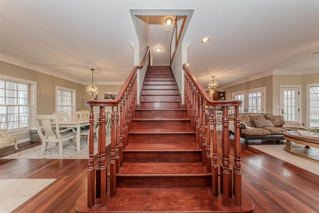 5050 Pleasant Lake Road, Ann Arbor, MI 48103