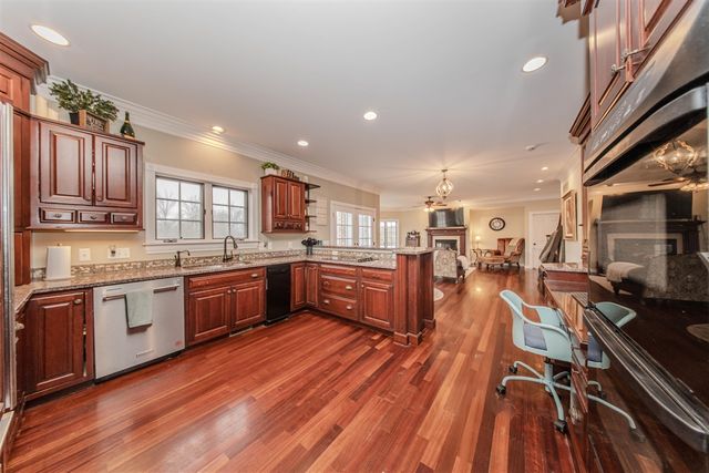 5050 Pleasant Lake Road, Ann Arbor, MI 48103