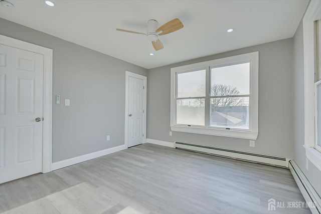 36 2nd Avenue B, Port Reading, NJ 07064