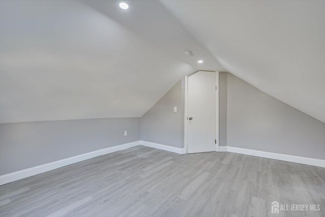 36 2nd Avenue B, Port Reading, NJ 07064