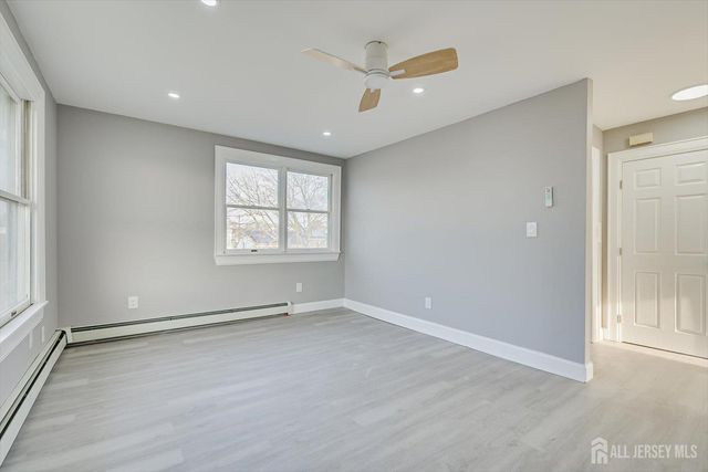 36 2nd Avenue B, Port Reading, NJ 07064