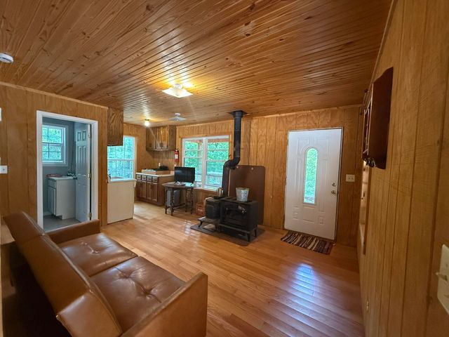 1658 Dry Hollow Road, Monticello, KY 42633