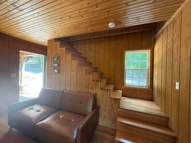 1658 Dry Hollow Road, Monticello, KY 42633