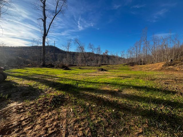 1658 Dry Hollow Road, Monticello, KY 42633