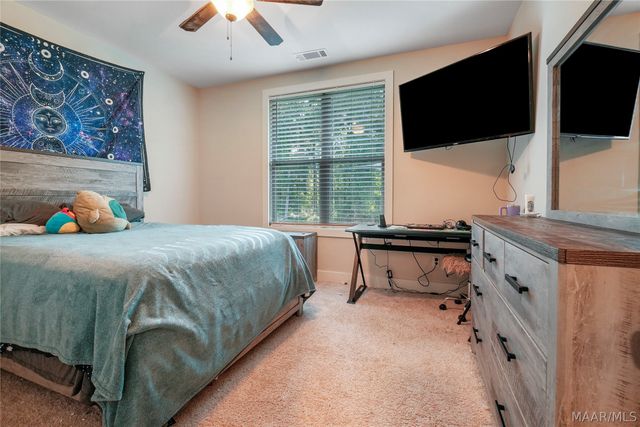48 Birchwood Lane, Wetumpka, AL 36093
