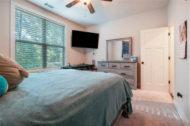 48 Birchwood Lane, Wetumpka, AL 36093