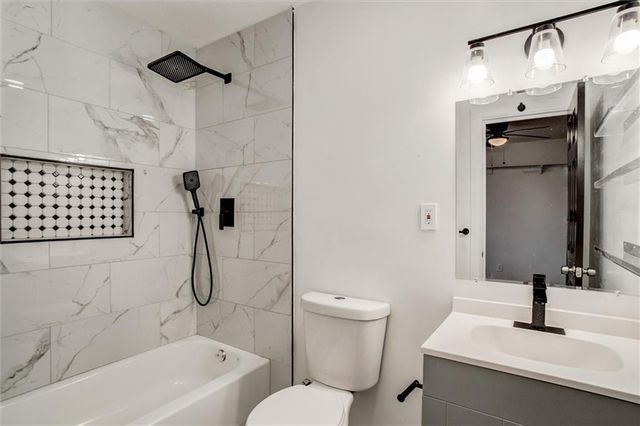 107 N Ditzler Avenue, Independence, MO 64053