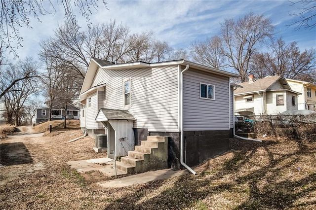 107 N Ditzler Avenue, Independence, MO 64053