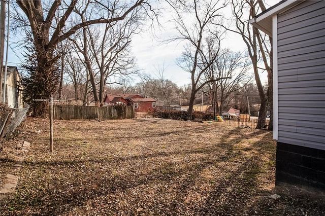 107 N Ditzler Avenue, Independence, MO 64053