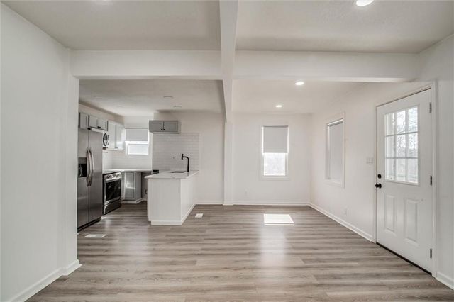 107 N Ditzler Avenue, Independence, MO 64053