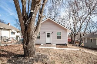 107 N Ditzler Avenue, Independence, MO 64053