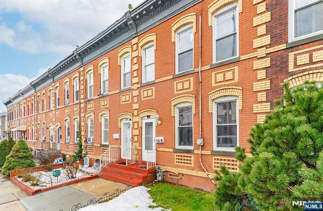 840 Grove Street, Elizabeth, NJ 07202