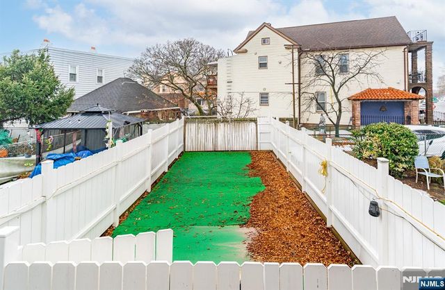 840 Grove Street, Elizabeth, NJ 07202