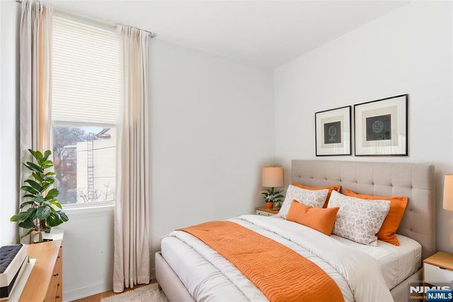 840 Grove Street, Elizabeth, NJ 07202