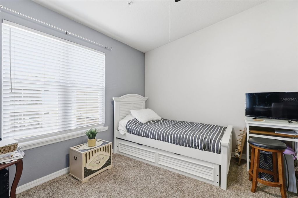 Image 17 of property listing at 5064 ROYAL PALMS WAY 301, New Port Richey, FL 34652