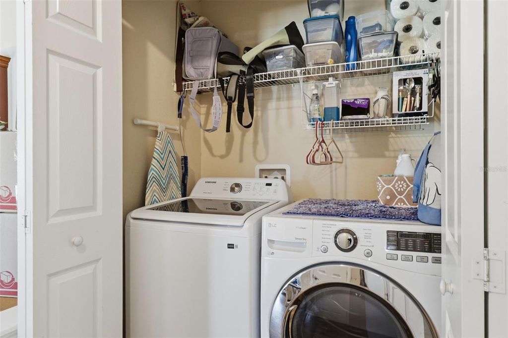 Image 20 of property listing at 5064 ROYAL PALMS WAY 301, New Port Richey, FL 34652