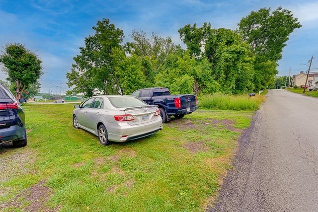 1016 Walnut St, Penn Twp, PA 15636