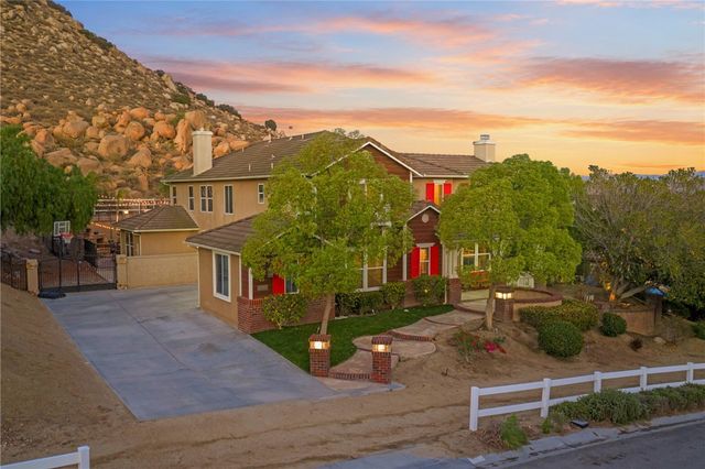 1465 Andalusian, Norco, CA 92860