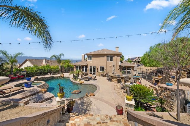 1465 Andalusian, Norco, CA 92860