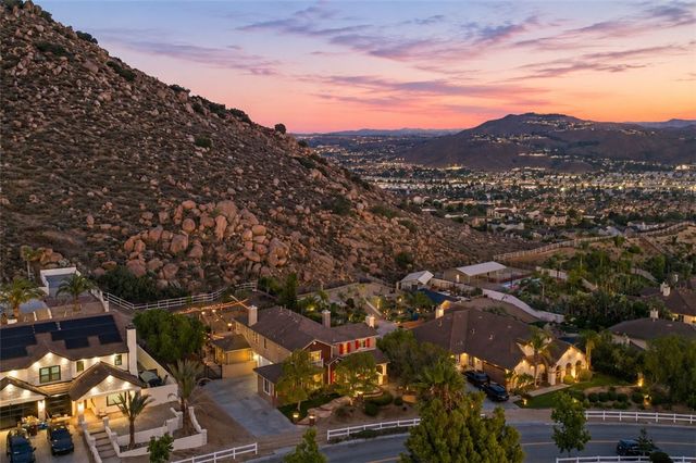 1465 Andalusian, Norco, CA 92860