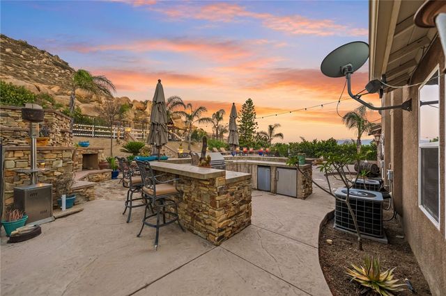 1465 Andalusian, Norco, CA 92860