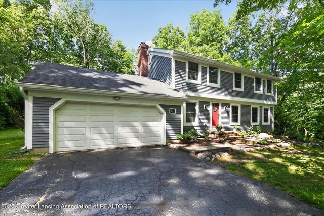 131 Feldspar Drive, Williamston, MI 48895
