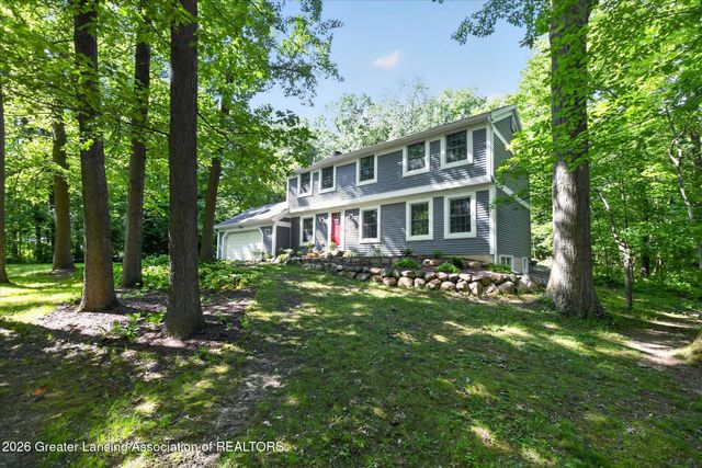 131 Feldspar Drive, Williamston, MI 48895