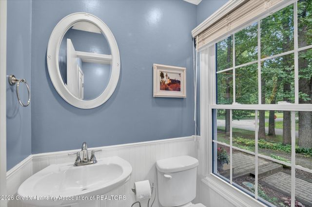 131 Feldspar Drive, Williamston, MI 48895