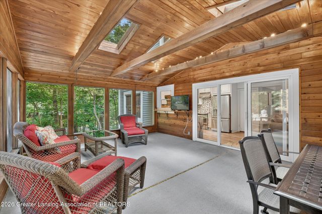 131 Feldspar Drive, Williamston, MI 48895