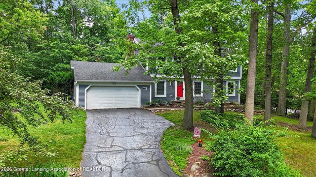 131 Feldspar Drive, Williamston, MI 48895
